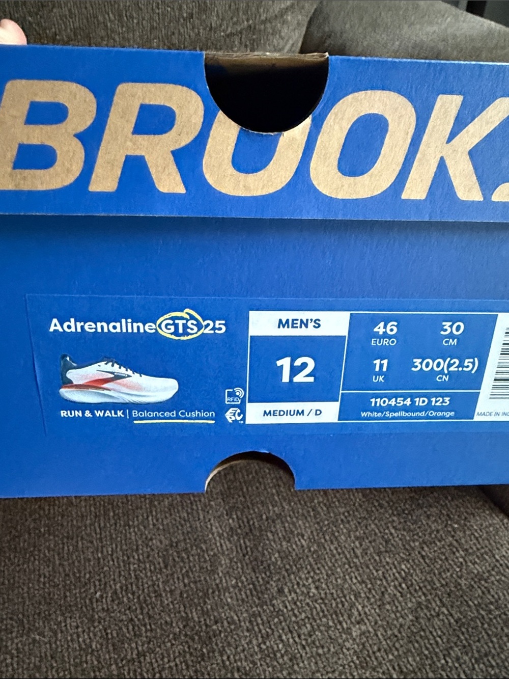Brooks Adrenaline GTS 25 (NEW) - Picture 5 of 5